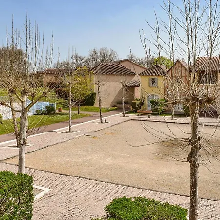 Lägenhet Stunning In With 1 Bedrooms, Wifi And Heated Swimming Pool *