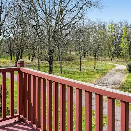 Stunning In With 1 Bedrooms, Wifi And Heated Swimming Pool * Monflanquin